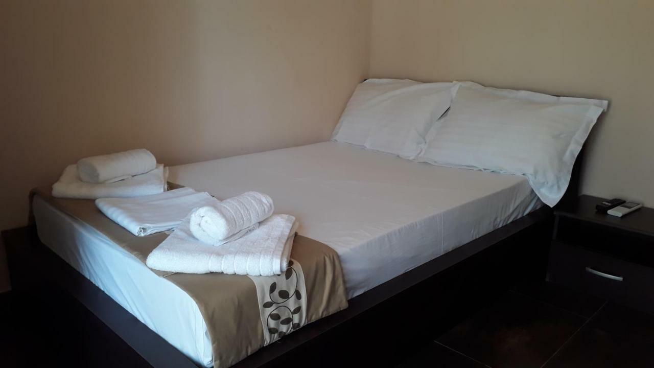 Oneiro Zois Apartment Prinos  Luaran gambar